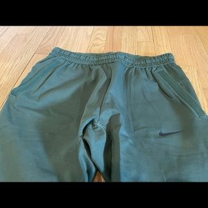 Nike Sportswear Tech Pack Sweatpants Galactic Jade Green